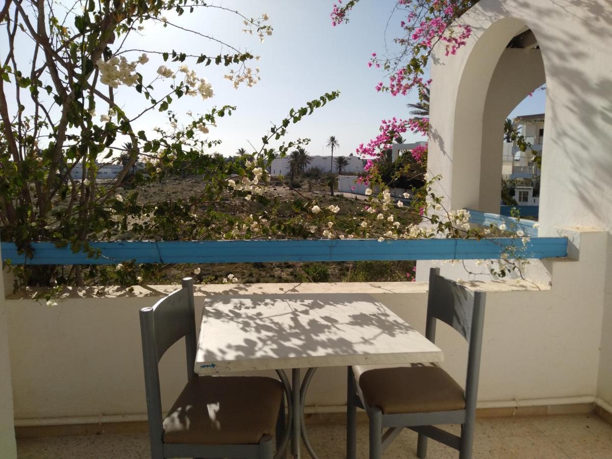 Appart Hotel Rodes Mezraia Екстер'єр фото